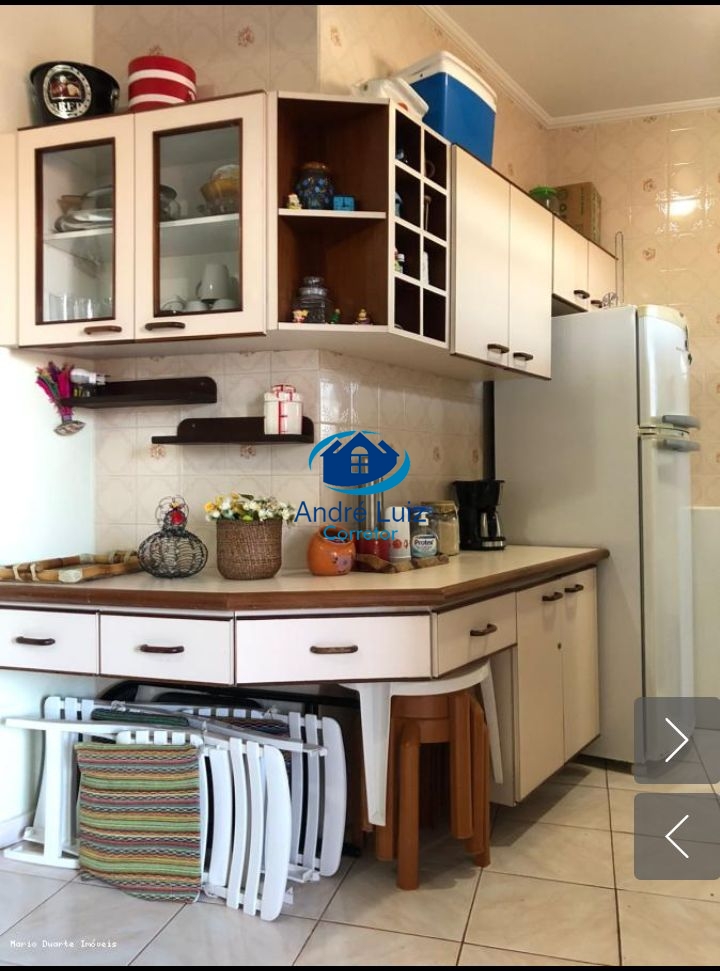 Apartamento à venda na praia das toninhas, apenas 150mts de 