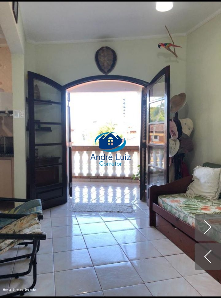 Apartamento à venda na praia das toninhas, apenas 150mts de 