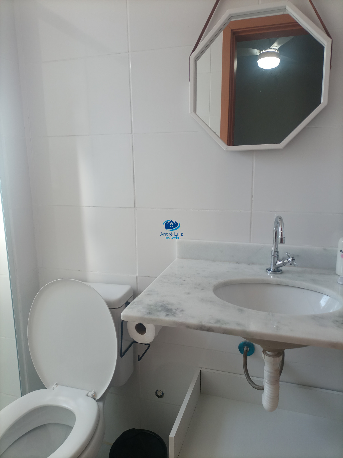 Apartamento mobiliado à venda em Ubatuba