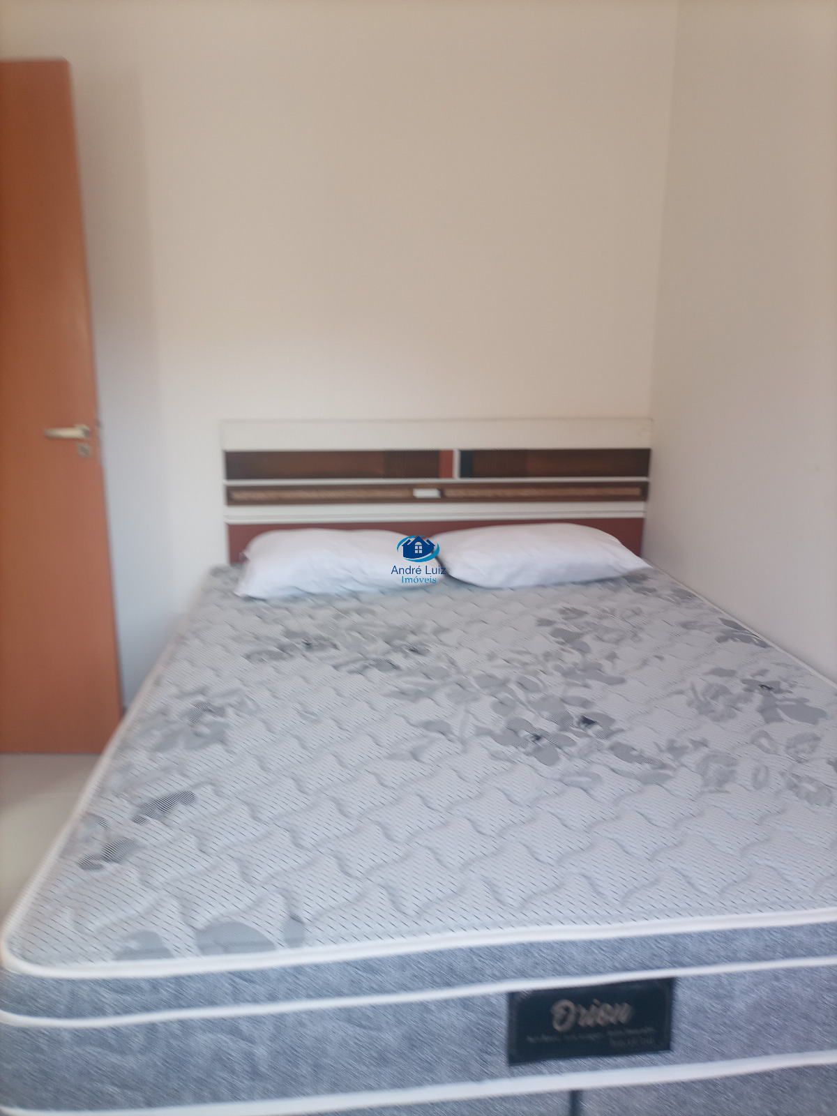 Apartamento mobiliado à venda em Ubatuba