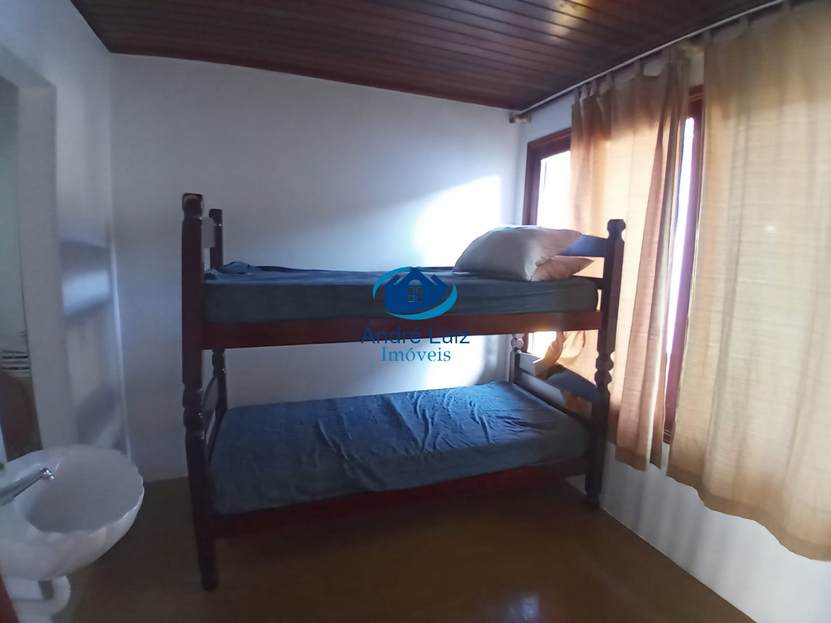 Chalé a venda no bairro do lázaro