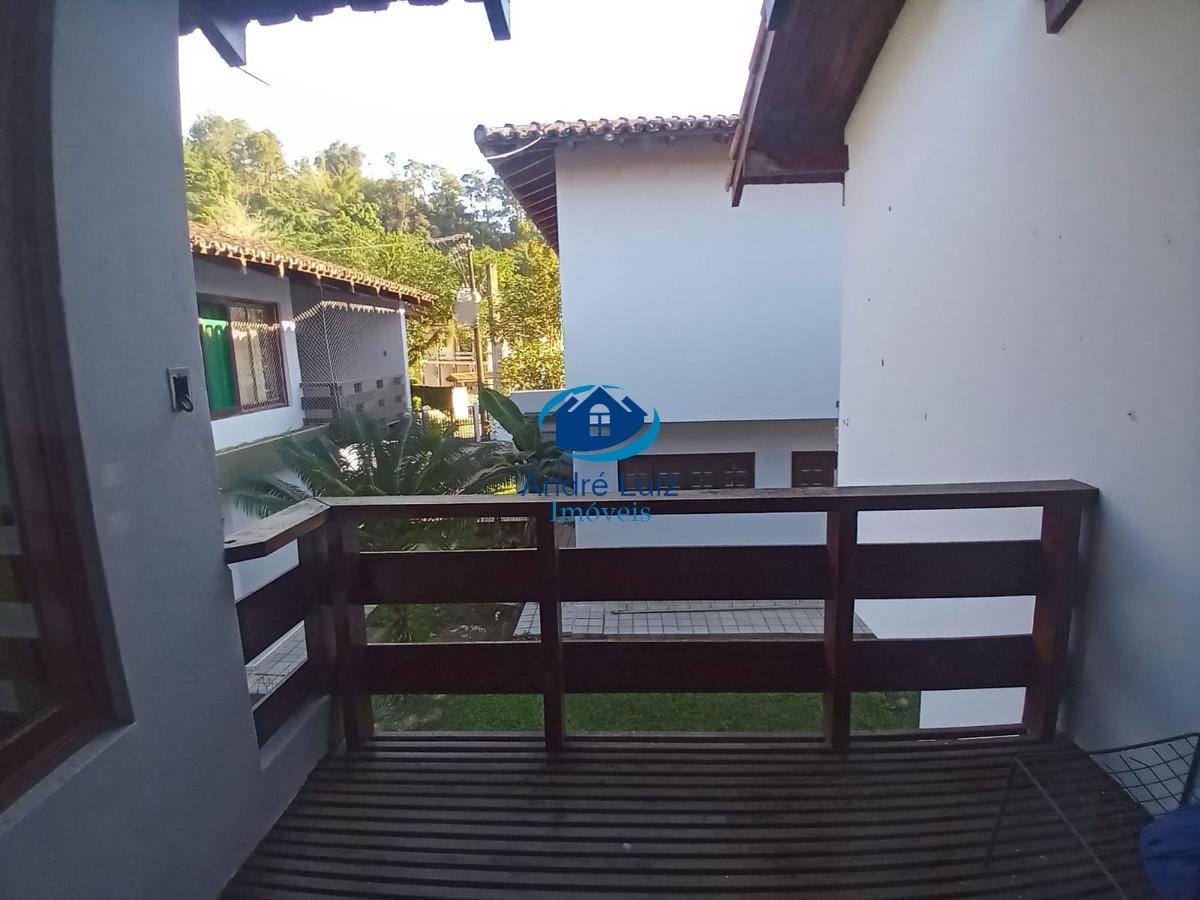Chalé a venda no bairro do lázaro