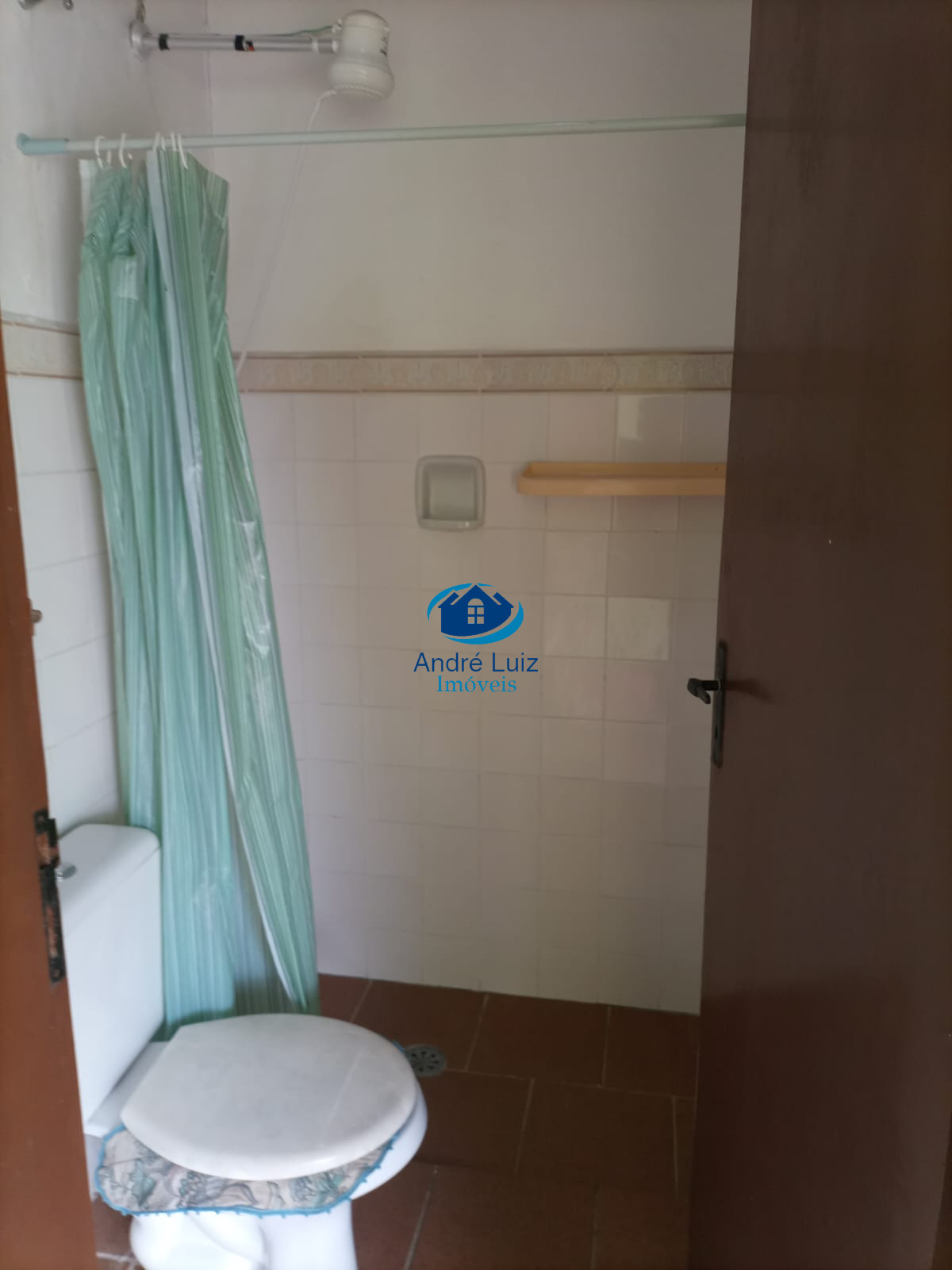 Casa à venda no bairro do perequê-mirim