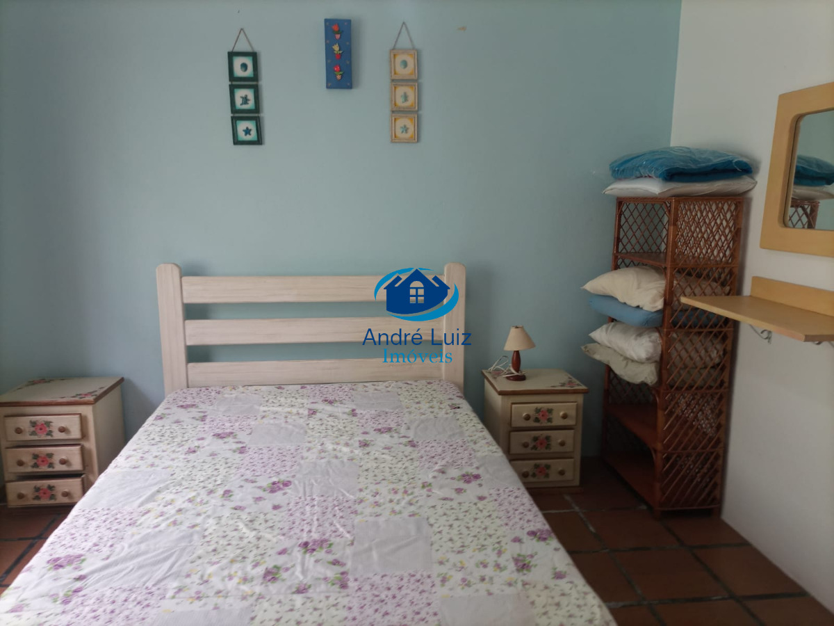 Casa à venda no bairro do perequê-mirim