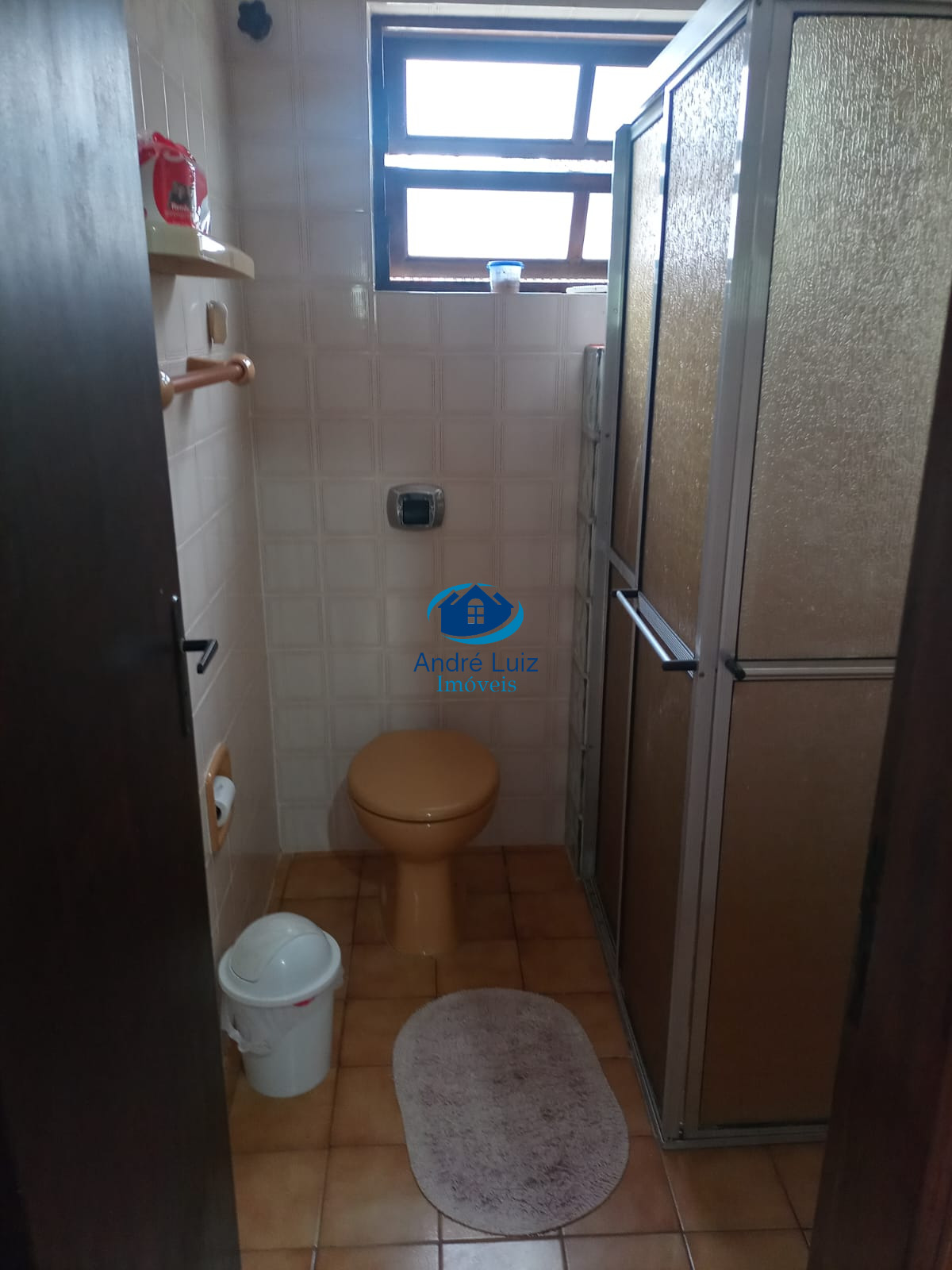 Casa à venda no bairro do perequê-mirim