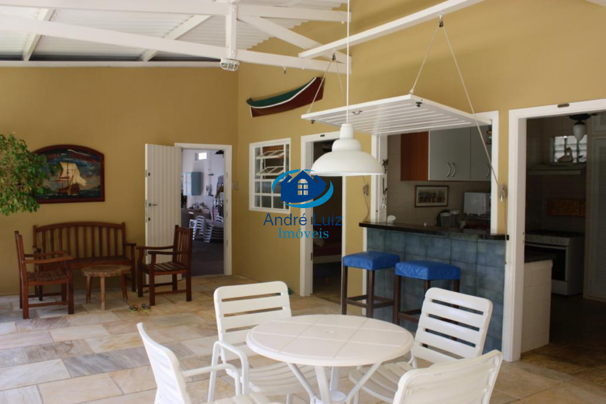 Casa alto padrão na praia da ribeira
