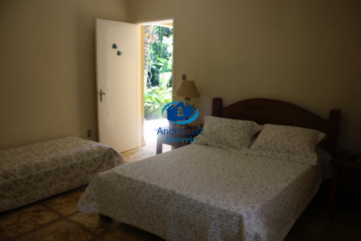 Casa alto padrão na praia da ribeira
