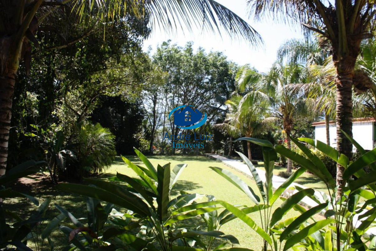 Casa alto padrão na praia da ribeira